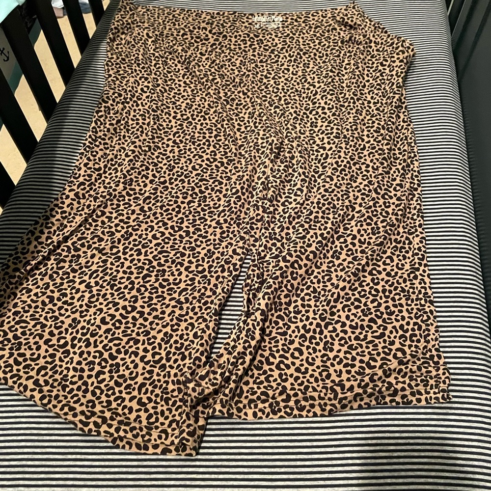 Latched Mama capri pjs pants